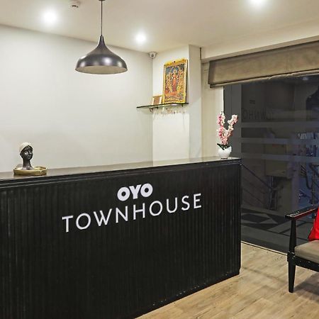 Super Townhouse Near Secunderabad Railway Station, Yashoda Hospital, Patny Centre Exterior photo